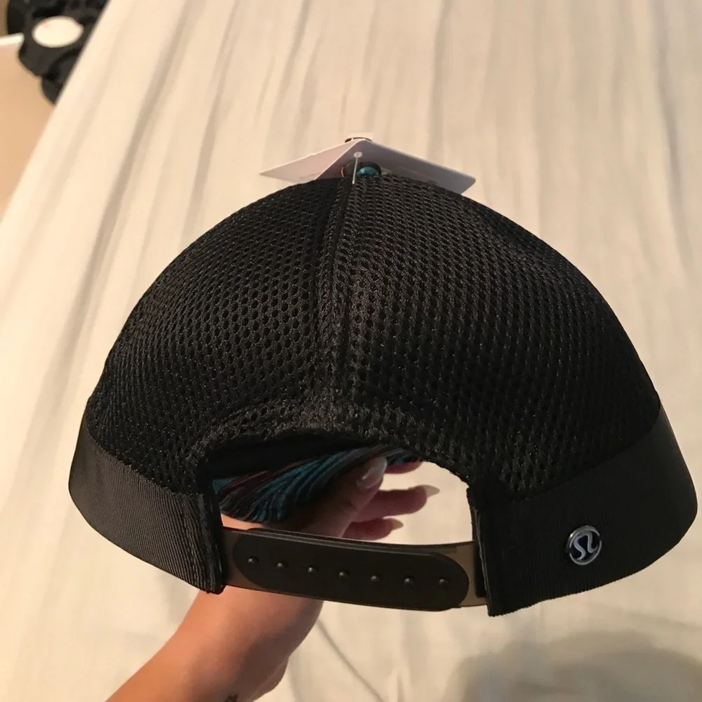 Lululemon Dash‎ and Splash cap